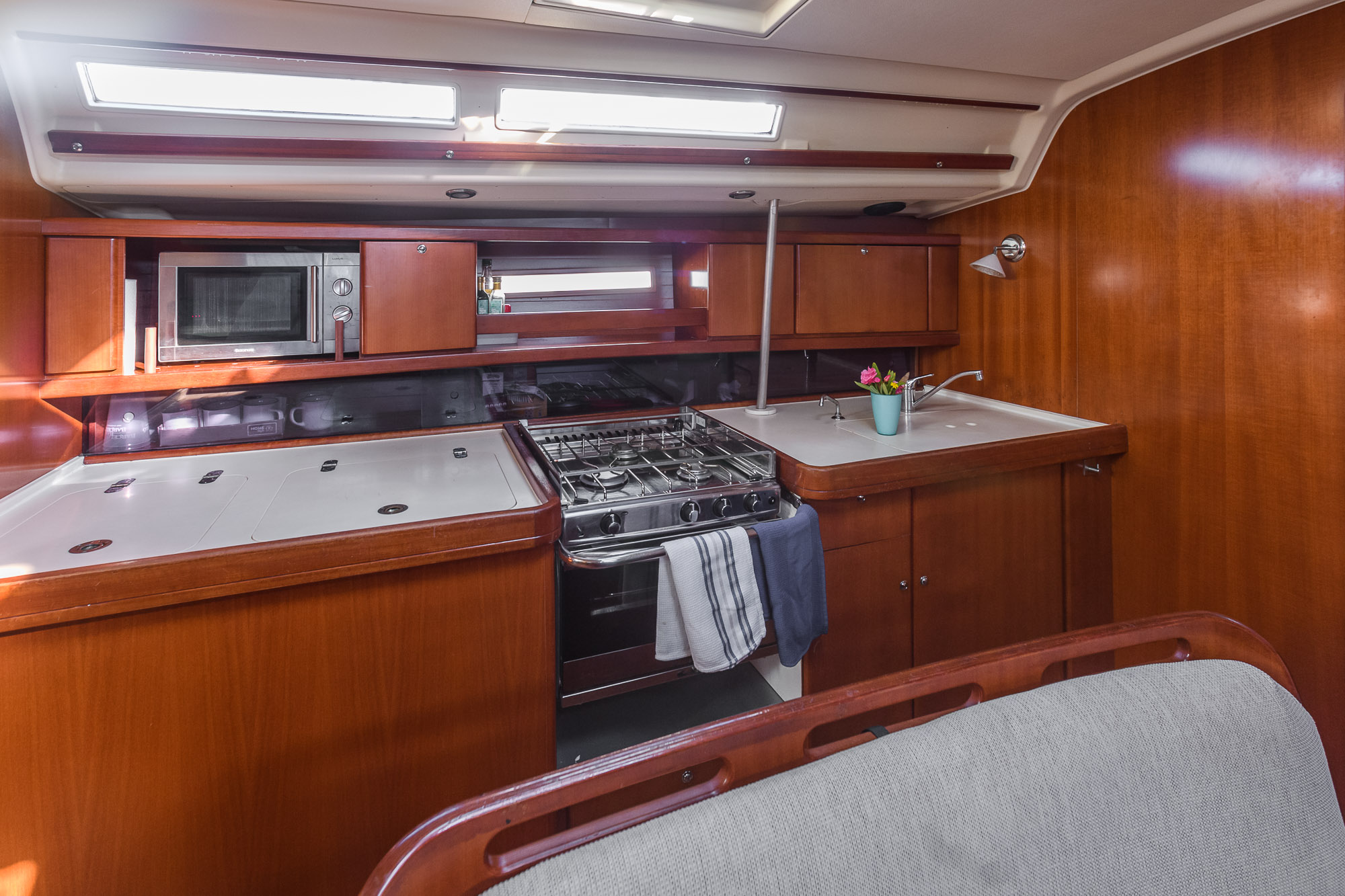 Barco charter Puerto Tomás Maestre La Manga